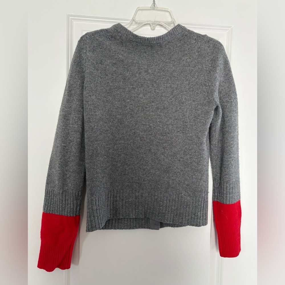 Marc Jacob’s Gray And Red Cardigan Classic Merino Wool Classic Medium Cozy Soft - Picture 3 of 5